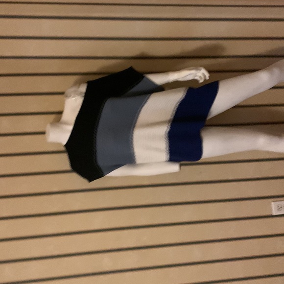 New Sweater - Picture 2 of 3